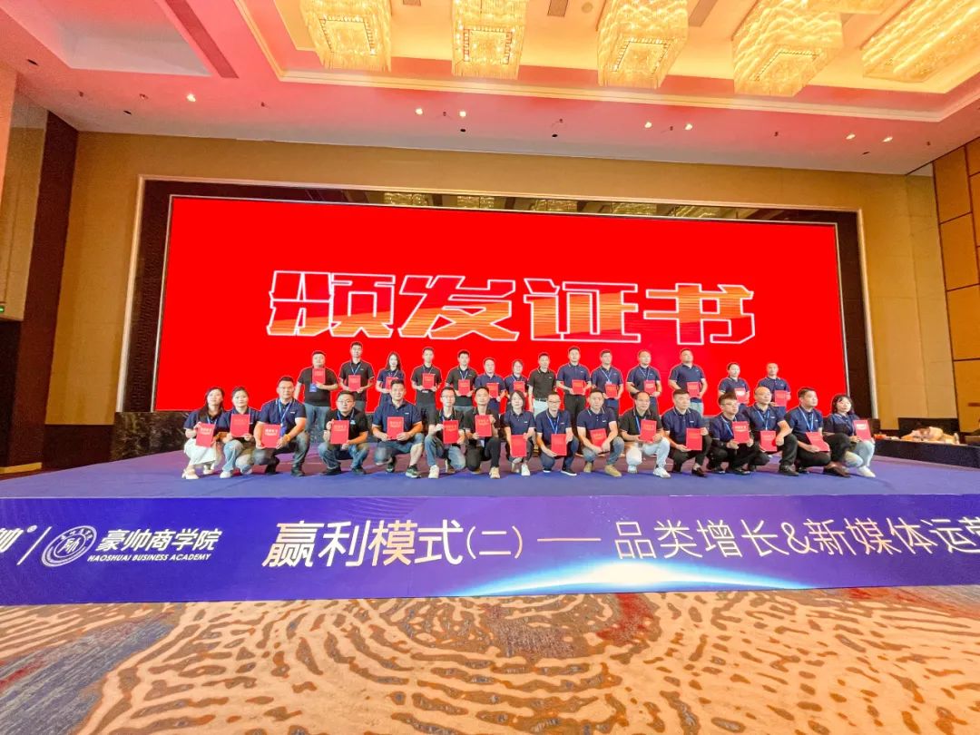 保留追究其法律责任的权利!比亚迪正式回应“常压油箱”和“车圈恒大”两个话题(图21) 保留追究其法律责任的权利!比亚迪正式回应“常压油箱”和“车圈恒大”两个话题(图21)