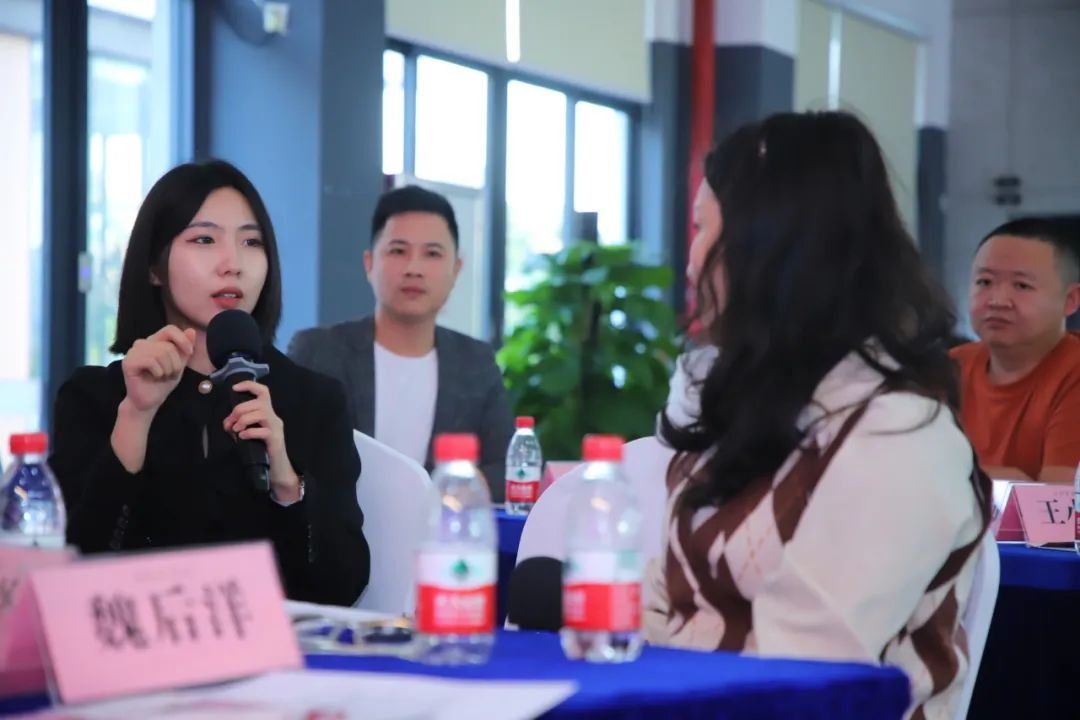 10月23日,中国质量协会在北京发布2024年中国燃油汽车行业用户满意度指数(CACSI)测评结果。 中国质量协会指出,2024年中国燃油汽车行业用户满意度指数(CACSI)为81分(满分100分),(图53) 10月23日,中国质量协会在北京发布2024年中国燃油汽车行业用户满意度指数(CACSI)测评结果。 中国质量协会指出,2024年中国燃油汽车行业用户满意度指数(CACSI)为81分(满分100分),(图53)